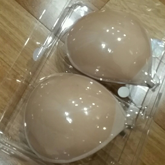 strepless backless bra - Picture 2 of 5